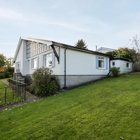 Silverdale Mount Holiday home
