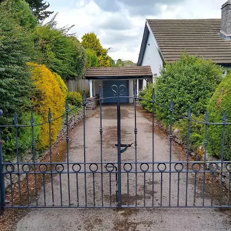Silverdale Mount * Грейндж-овер-Сандс